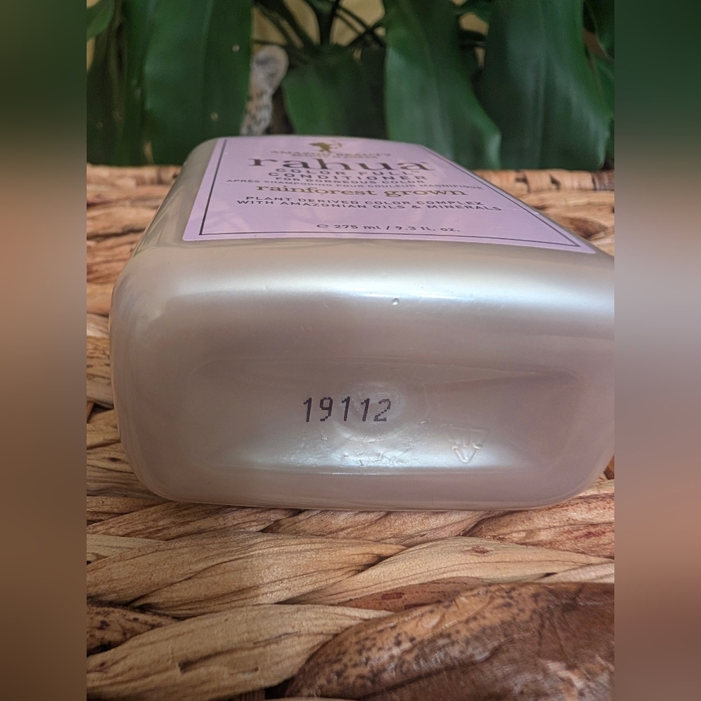 RAHUA Rainforest Grown Color Full Hair Conditioner - Picture 6 of 10